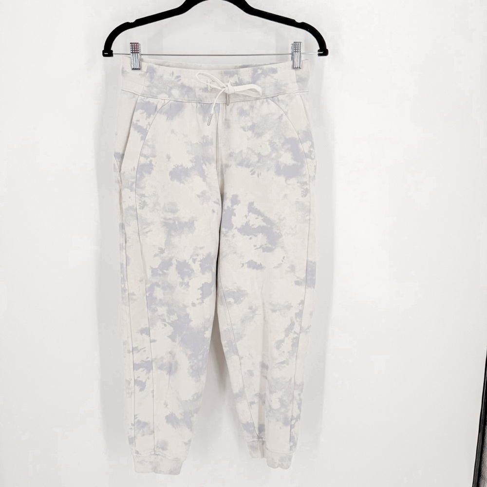 Lululemon Athletica Cloudy Gray Joggers - Picture 3 of 9